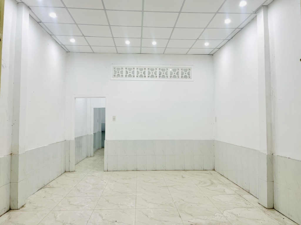 Chính chủ bán căn nhà 48m 2tầng 4TY2 ĐƯỜNG phan huy ích
